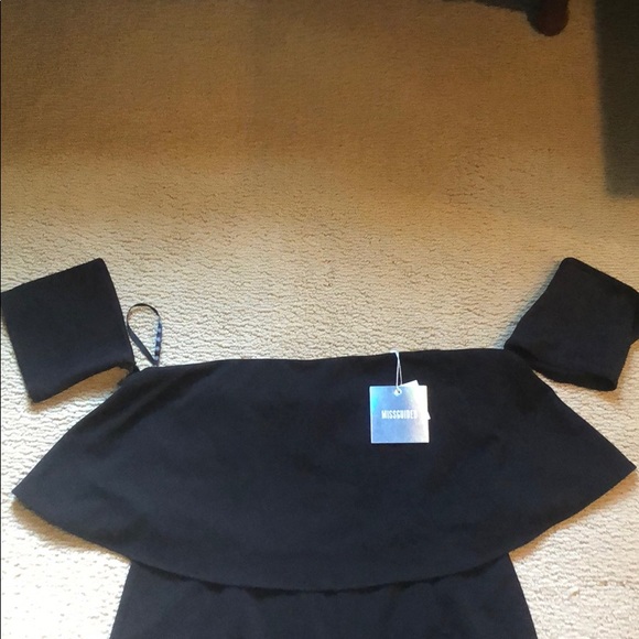 Black romper - Picture 2 of 4